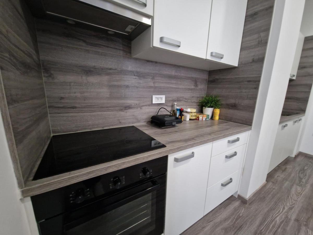 Apartment Kino ليوبليانا المظهر الخارجي الصورة
